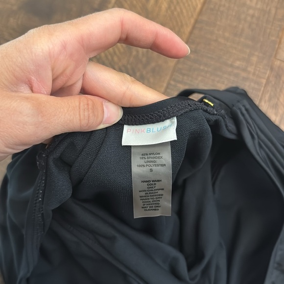 PinkBlush Black Scoop Front Low Back Ruched One-Piece Maternity Swimsuit - Picture 5 of 10